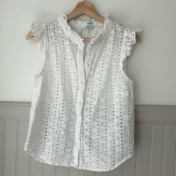 Evereve Tops - Evereve Small White Calista Eyelet Ruffle Sleeve Button Down Blouse